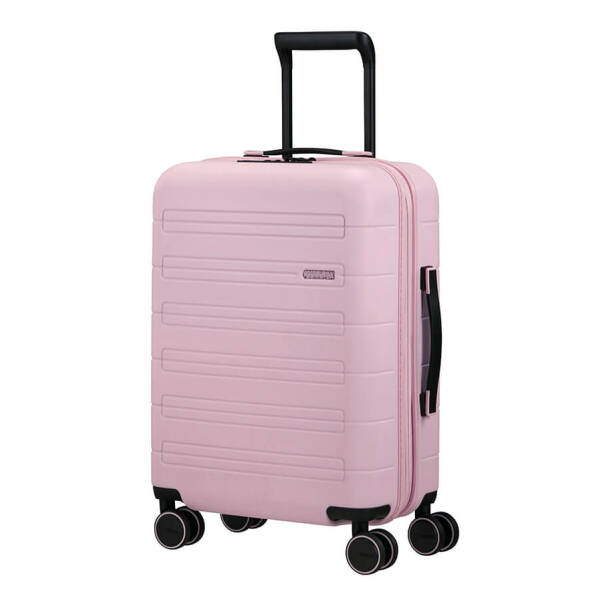 American Tourister Novastream Spinner 55 EXP.