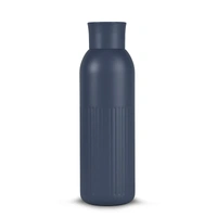 Donkerblauw