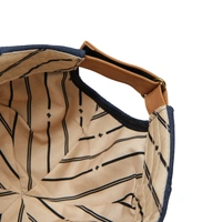 VINGA Bosler gerecyclede canvas pet