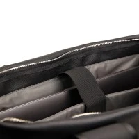 VINGA Bermond RCS gerecycled PU draagtas 17 inch