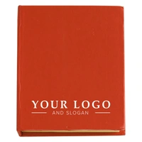 Kartonnen Memoboekje met Kleurrijke Bladzijdes