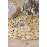 Metalen en houten sleutelhanger Jennie