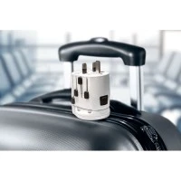 SKROSS Reisadapter 3-polig met USB